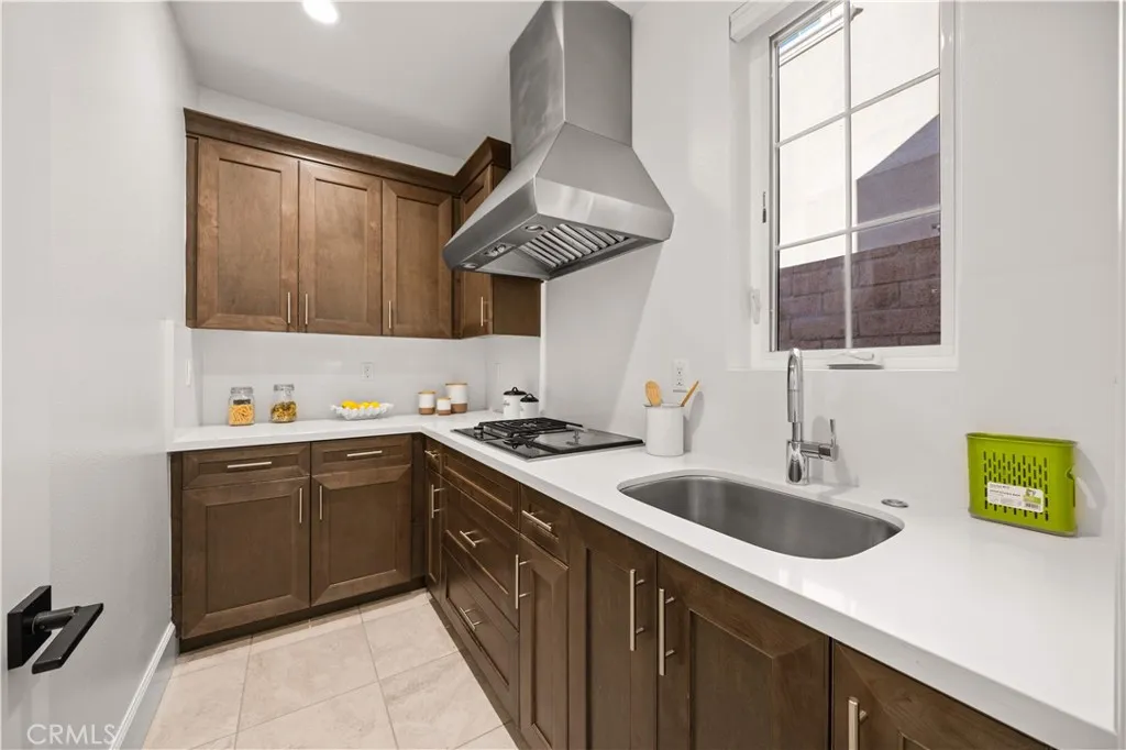 65 Glacier, Irvine, California 92602 home-pic-11