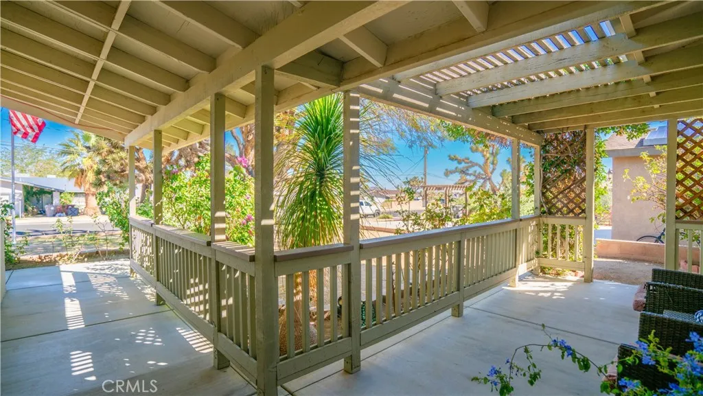 57373 Pueblo, Yucca Valley, California 92284 home-pic-6