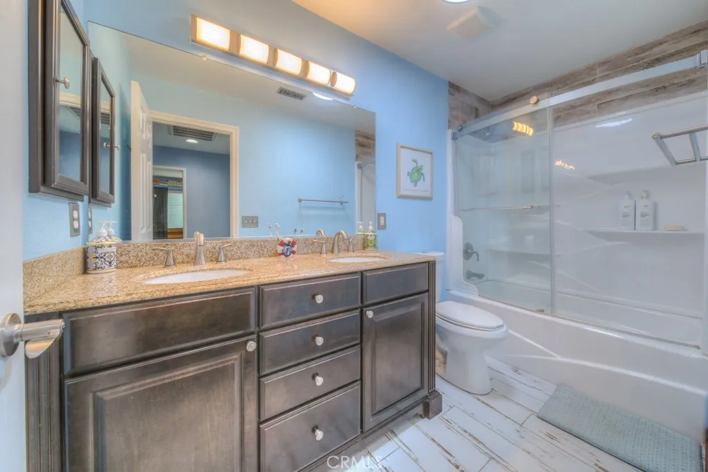 28688 Lavatera Avenue, Murrieta, California 92563 home-pic-21