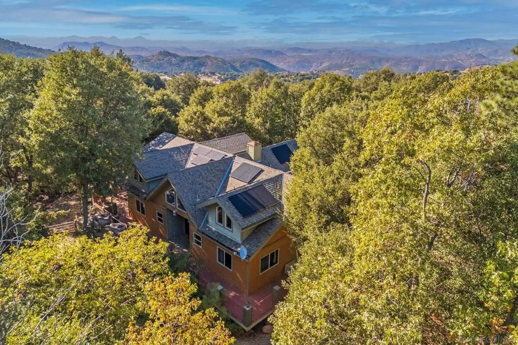 3217 Pera Alta, Julian, California 92036 home-pic-36