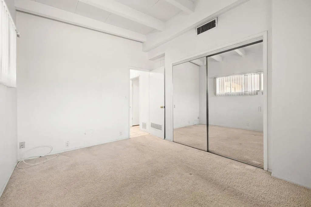 2100 Nicola Road E, Palm Springs, California 92262 home-pic-12