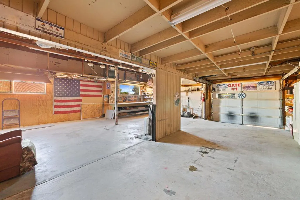 2100 Nicola Road E, Palm Springs, California 92262 home-pic-19