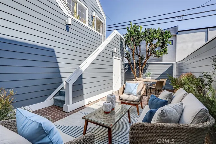 Another outdoor patio - great for outdoor dining or just reading a book.