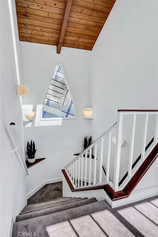 2208 Grandview Avenue, Manhattan Beach, California 90266
