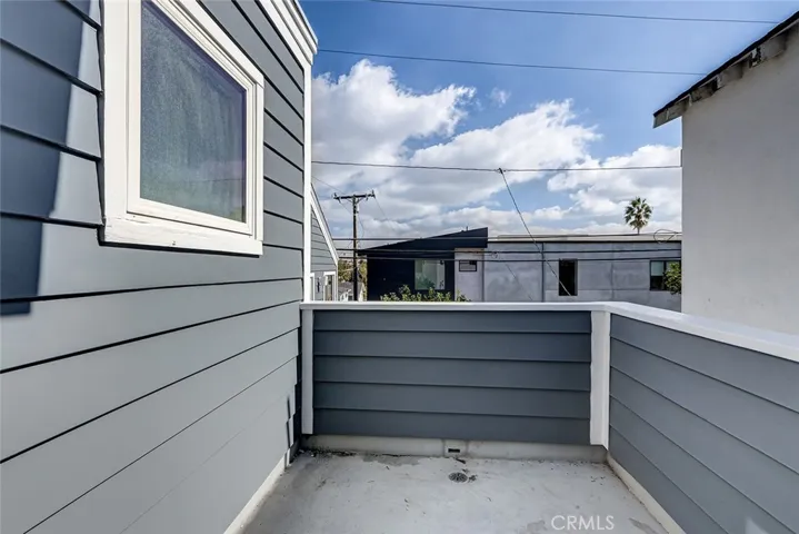 2208 Grandview Avenue, Manhattan Beach, California 90266