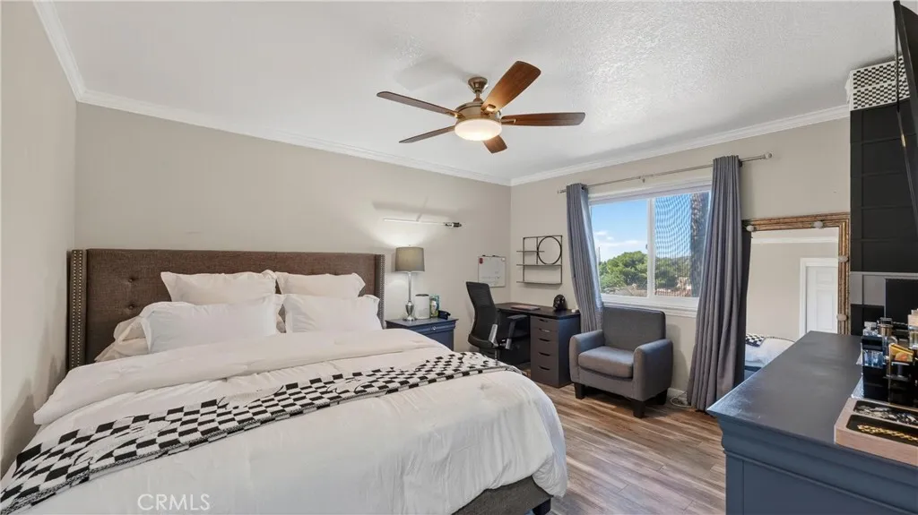2498 Loveland, Jurupa Valley, California 92509 home-pic-20