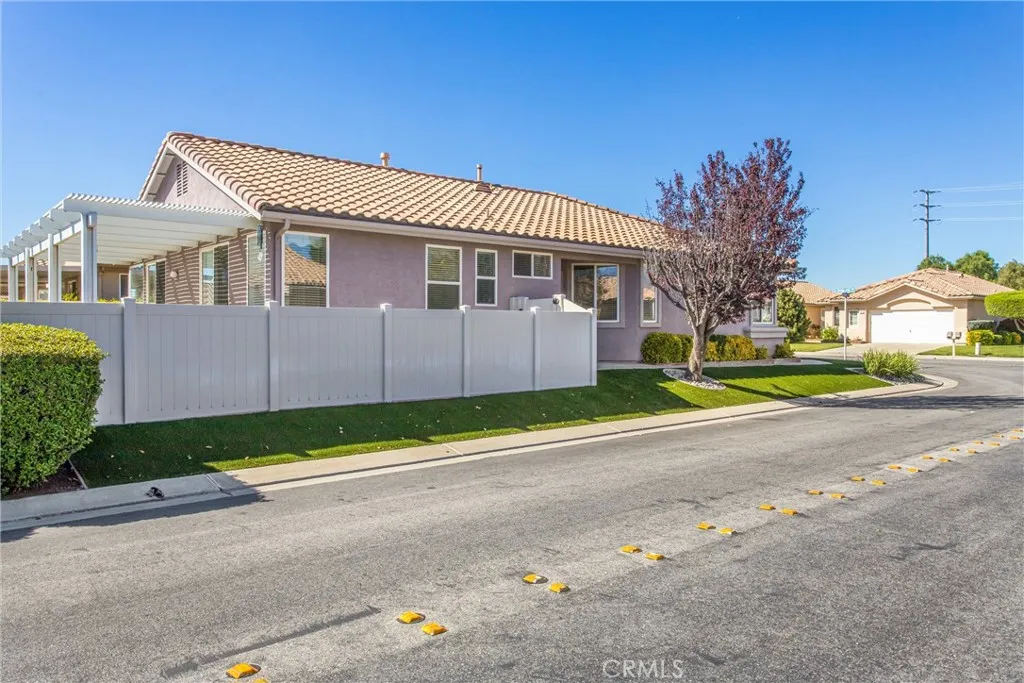 5776 Orange Tree, Banning, California 92220 home-pic-2