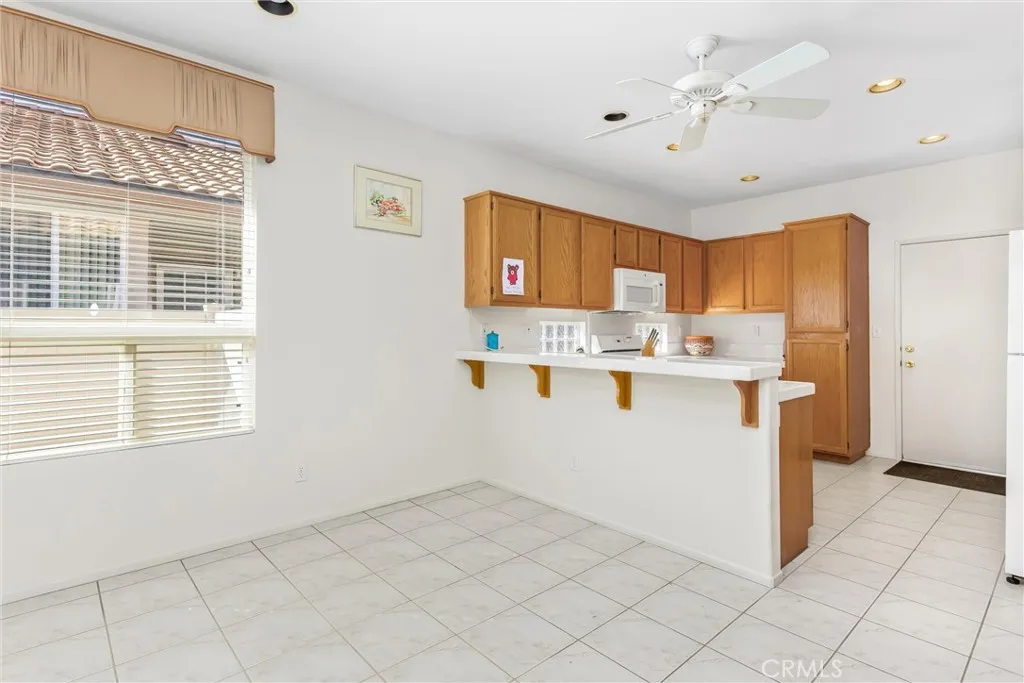 5776 Orange Tree, Banning, California 92220 home-pic-8