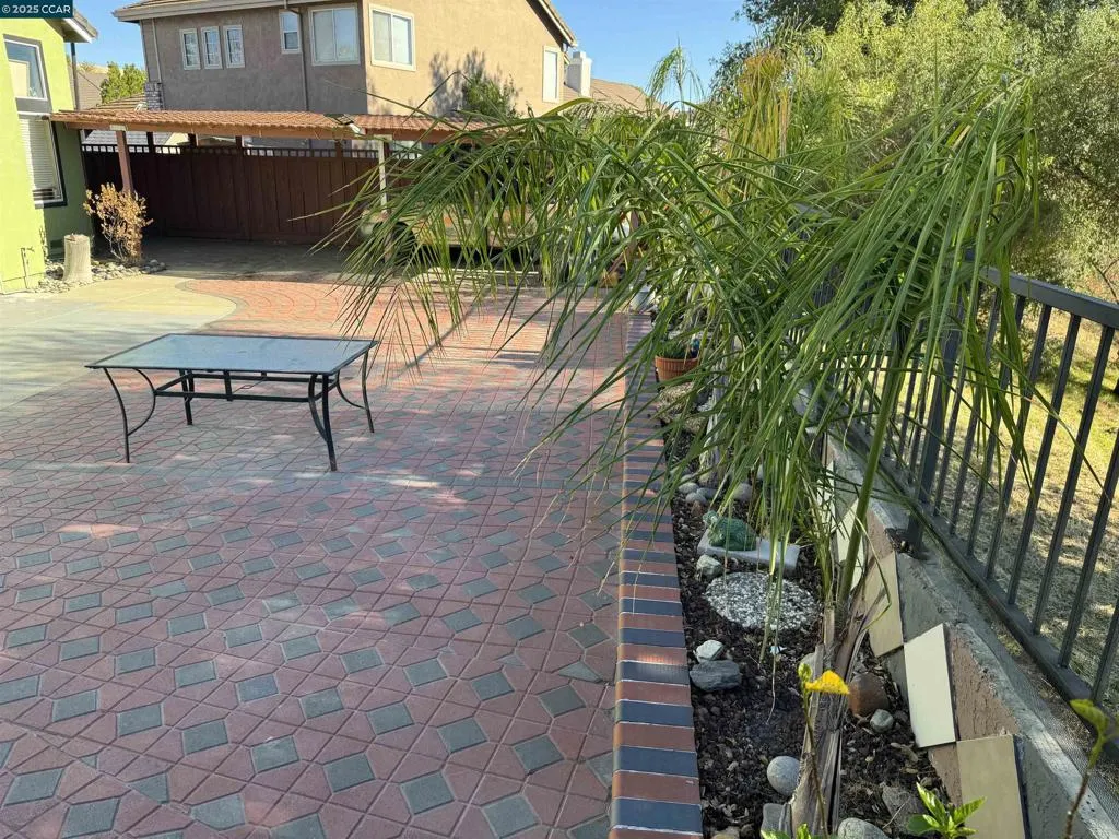 3024 Terrace View Ave, Antioch, California 94531 home-pic-28