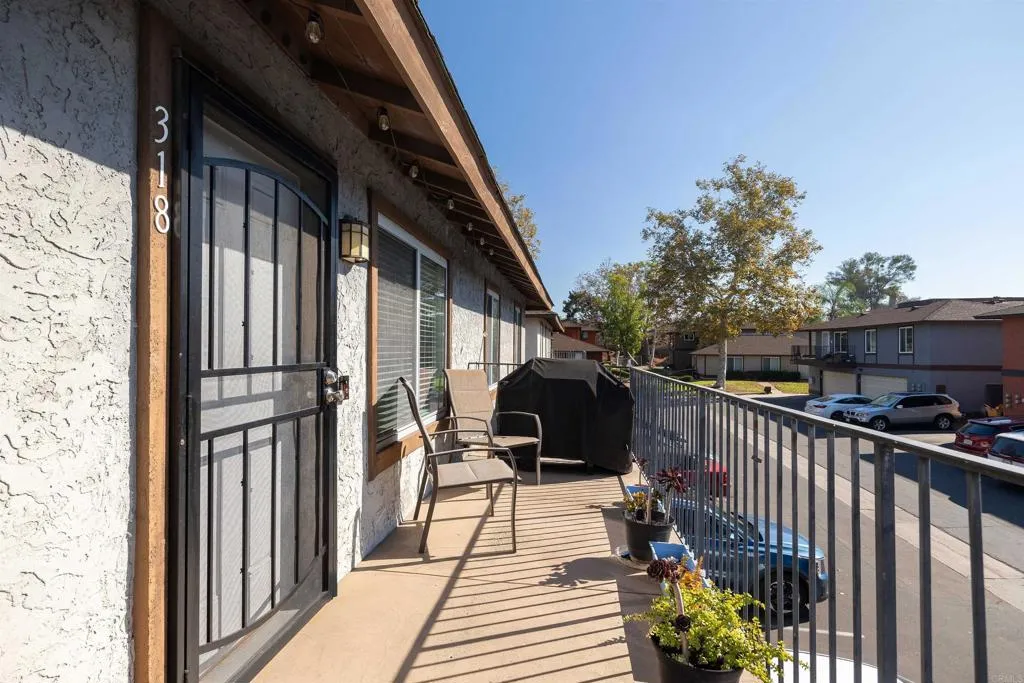 318 Graves Court, El Cajon, California 92021 home-pic-13