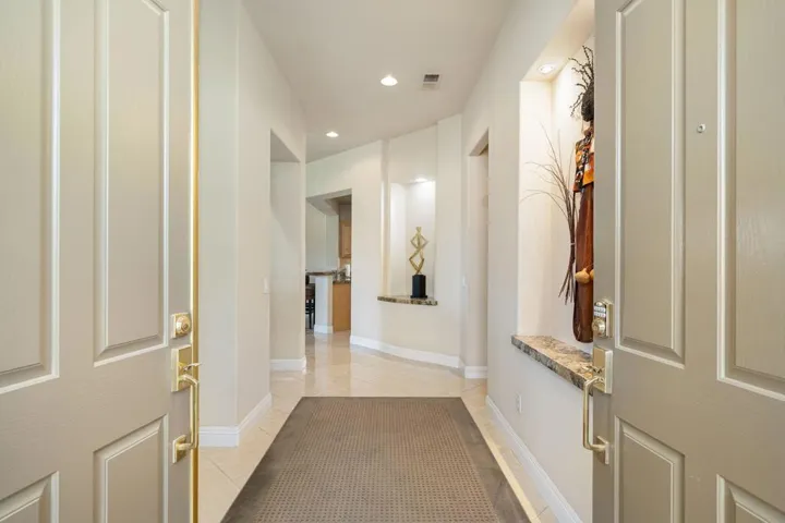 18-web-or-mls-GTCllRamblas_OPMG_0525_018