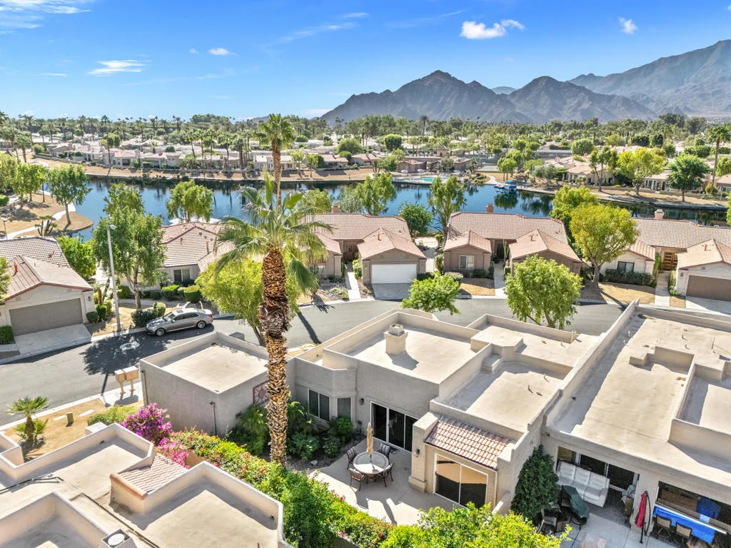 48524 Via Encanto, La Quinta, California 92253 home-pic-11