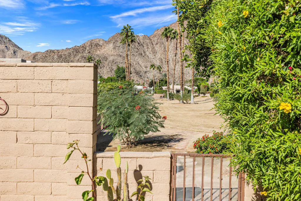 48524 Via Encanto, La Quinta, California 92253 home-pic-5