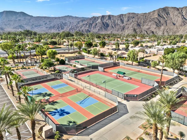 DJI_20251020102449_0525_D