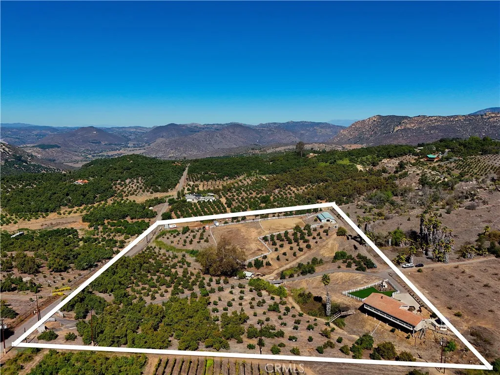 10509 Camino Del Venado, Valley Center, California 92082 home-pic-1