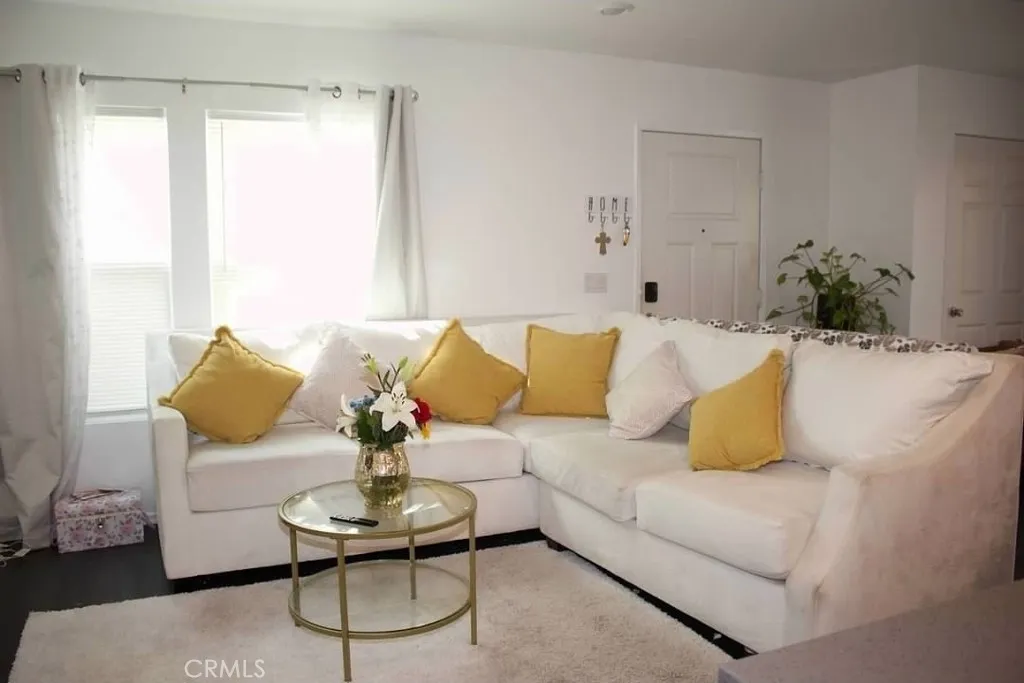 7155 Citrus Avenue, Fontana, California 92336 home-pic-6