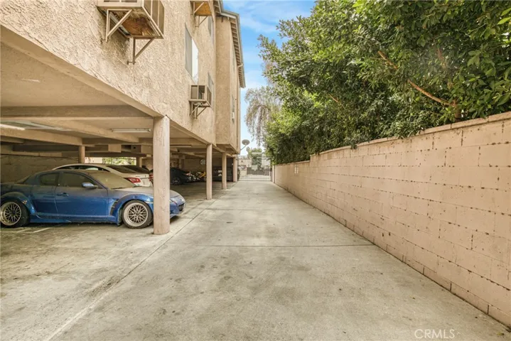 14239 Gilmore Street, Van Nuys, California 91401
