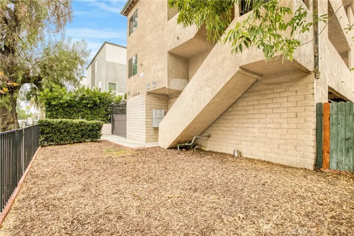14239 Gilmore Street, Van Nuys, California 91401