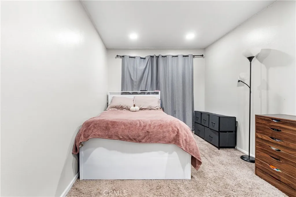 6120 Arden, San Bernardino, California 92404 home-pic-28
