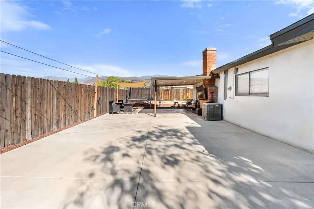 6120 Arden, San Bernardino, California 92404 home-pic-32