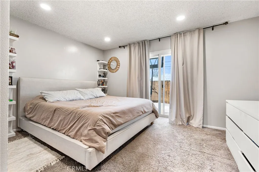 6120 Arden, San Bernardino, California 92404 home-pic-23