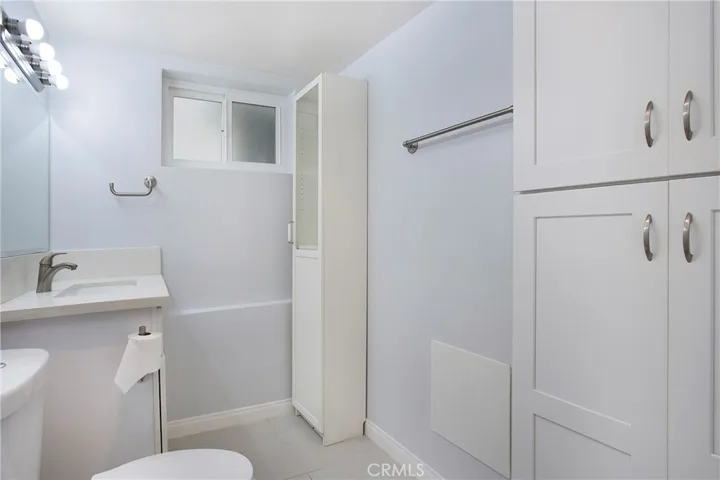 201 Ocean Avenue 11, Seal Beach, California 90740