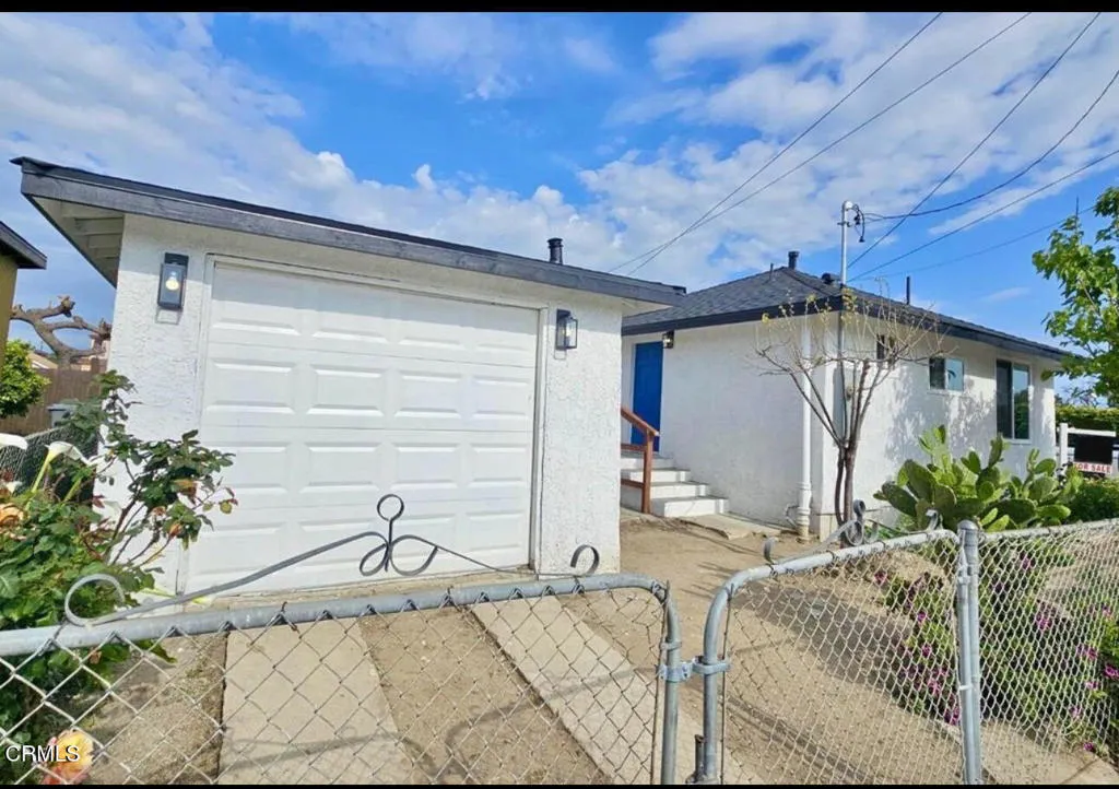403 E 2nd Street, Oxnard, California 93030 home-pic-1