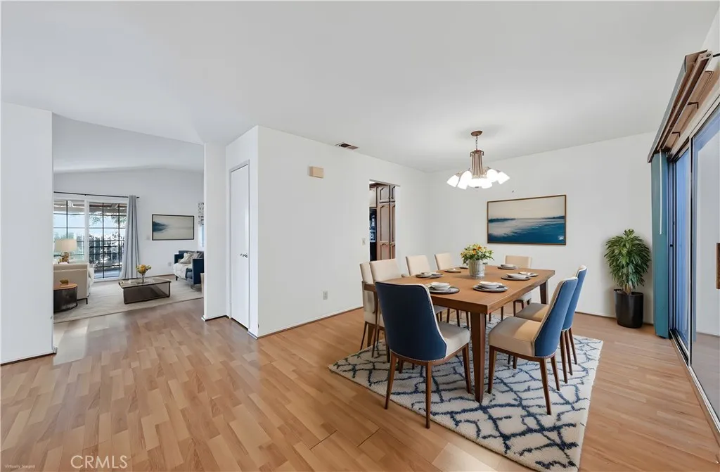 2183 Paris Circle, Upland, California 91784 home-pic-8