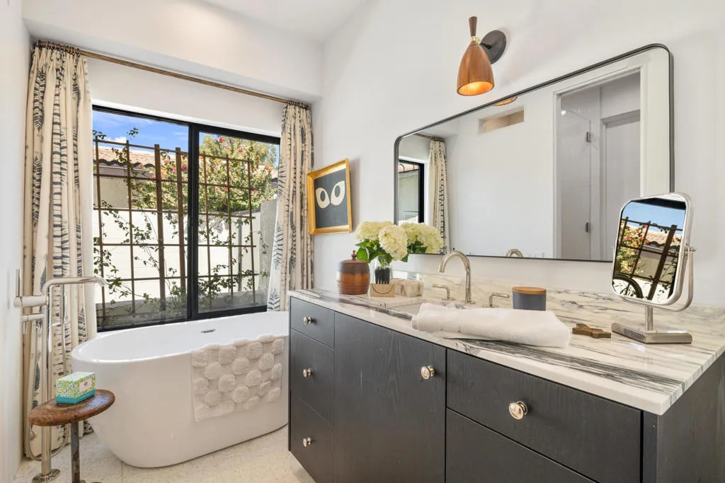 75465 Montecito Drive, Indian Wells, California 92210 home-pic-44