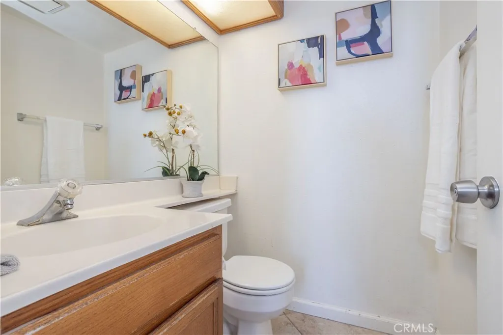 37543 Monarch Street, Palmdale, California 93552 home-pic-16