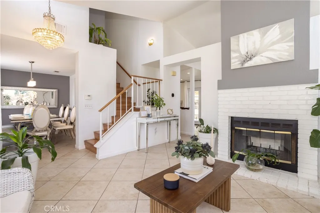 37543 Monarch Street, Palmdale, California 93552 home-pic-6
