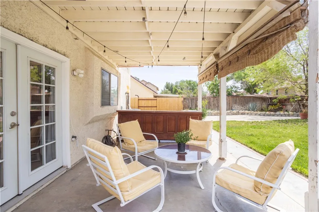 37543 Monarch Street, Palmdale, California 93552 home-pic-34