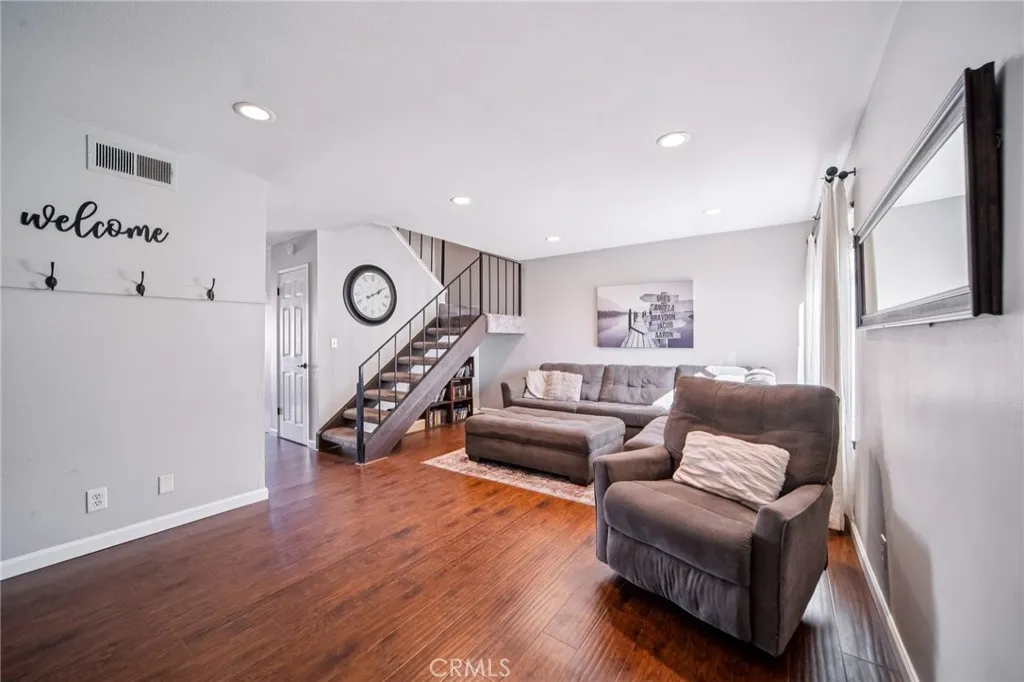 18972 E Appletree, Orange, California 92869 home-pic-0