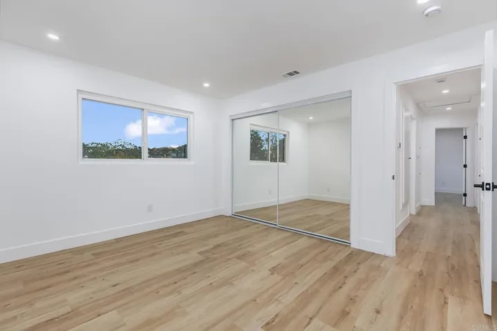5995 Broadmoor Dr, La Mesa, California 91942