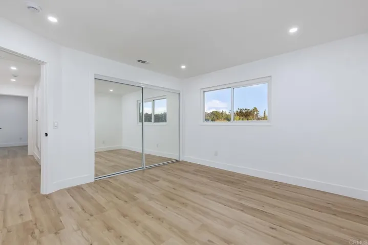 5995 Broadmoor Dr, La Mesa, California 91942