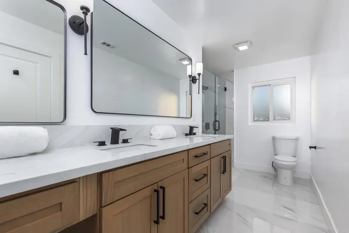 5995 Broadmoor Dr, La Mesa, California 91942