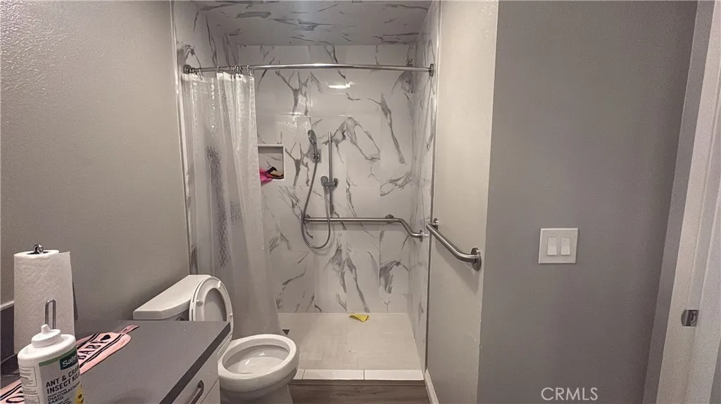 4239 Via Arbolada 101, Los Angeles, California 90042 home-pic-21