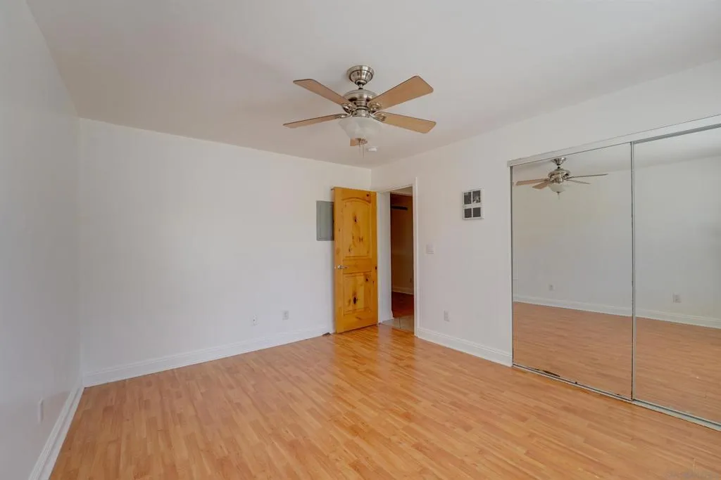 589 11th St 9, Imperial Beach, California 91932 home-pic-32