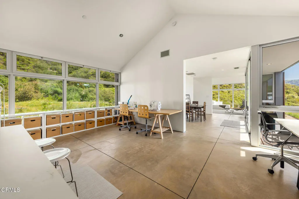 12179 Koenigstein Road, Ojai, California 93023 home-pic-36