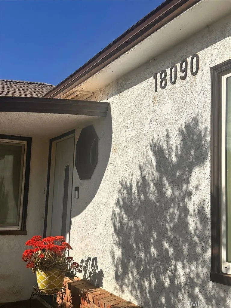18090 Iris Avenue, Riverside, California 92508 home-pic-0