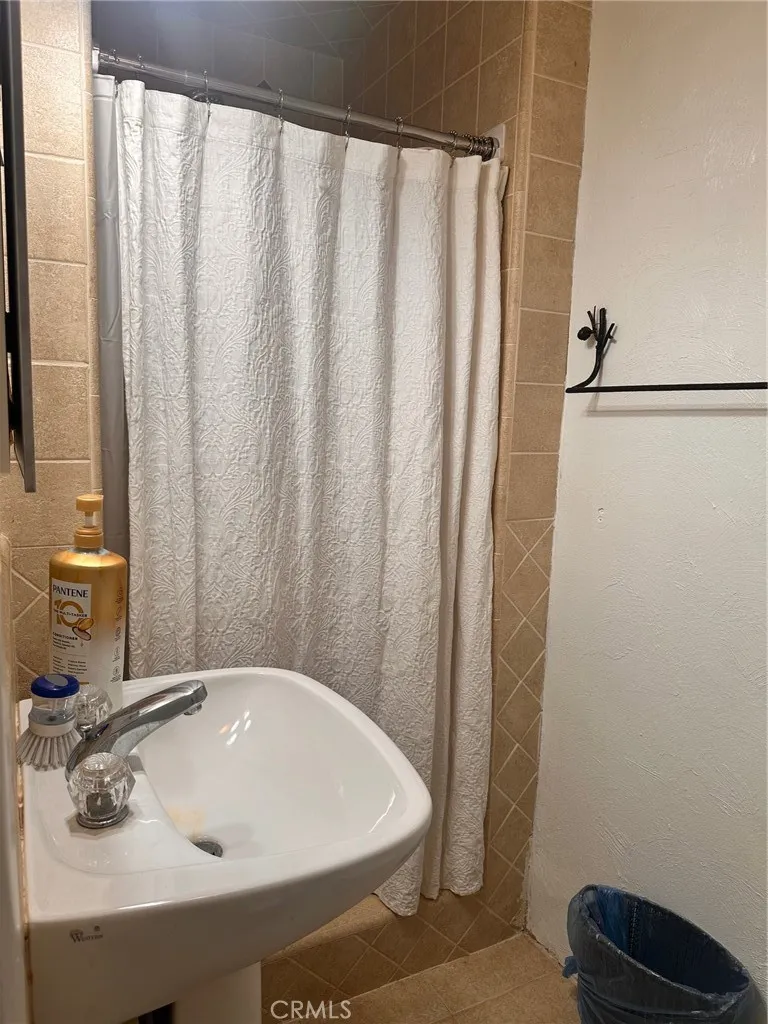18090 Iris Avenue, Riverside, California 92508 home-pic-29
