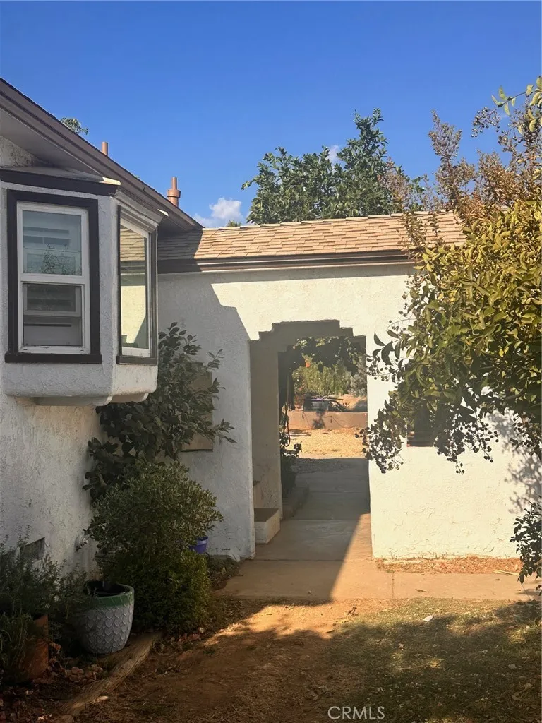 18090 Iris Avenue, Riverside, California 92508 home-pic-38