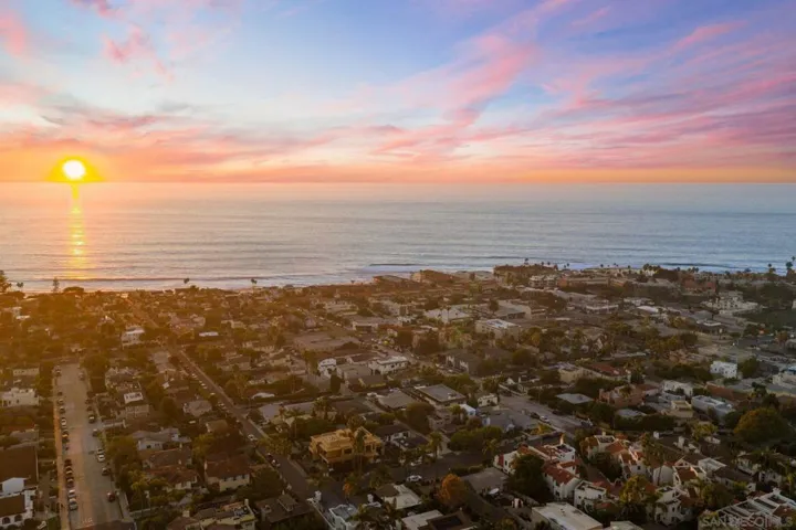 7335 Draper Avenue, La Jolla, California 92037