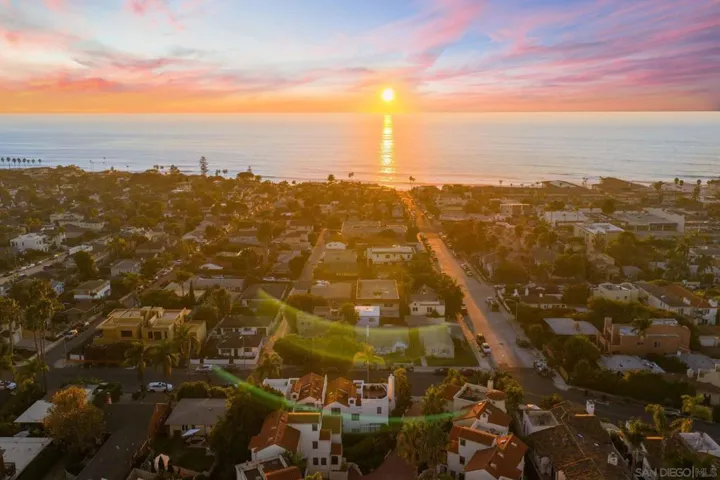 7335 Draper Avenue, La Jolla, California 92037