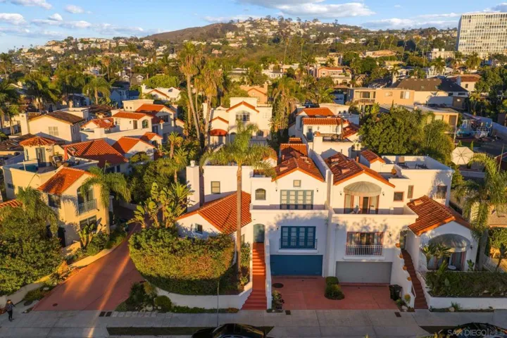 7335 Draper Avenue, La Jolla, California 92037