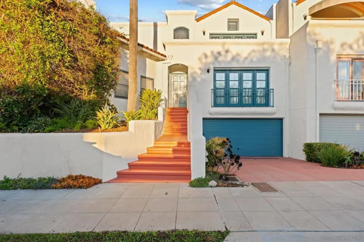 7335 Draper Avenue, La Jolla, California 92037