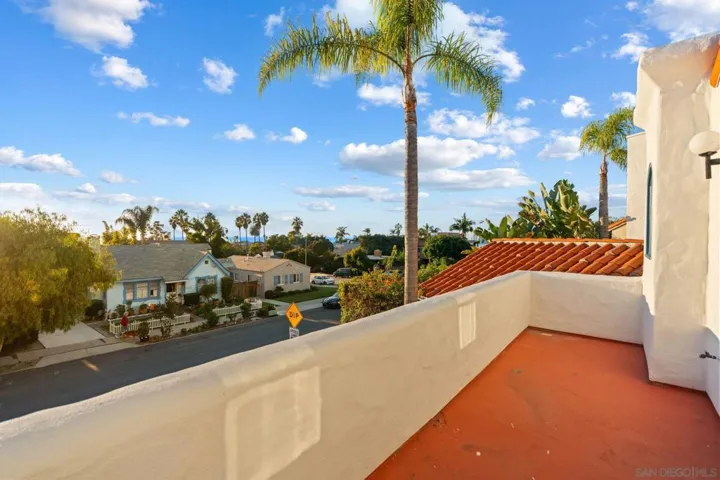 7335 Draper Avenue, La Jolla, California 92037