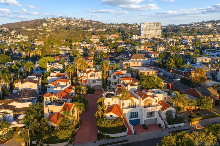 7335 Draper Avenue, La Jolla, California 92037