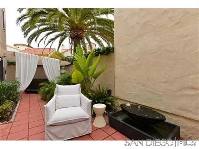7335 Draper Avenue, La Jolla, California 92037