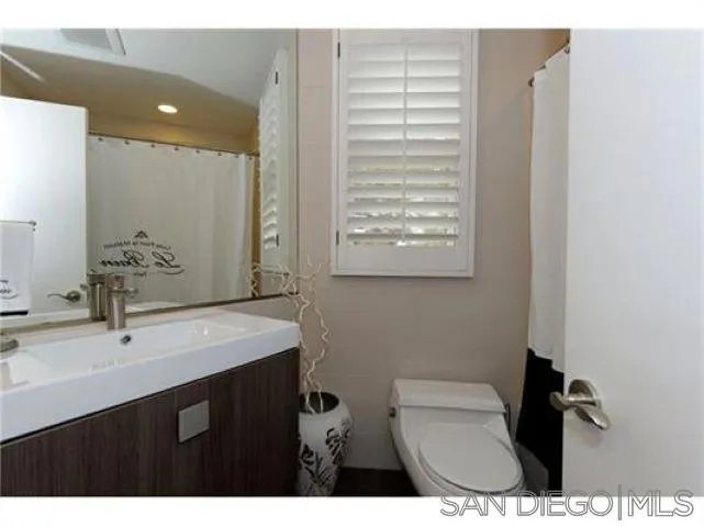 7335 Draper Avenue, La Jolla, California 92037